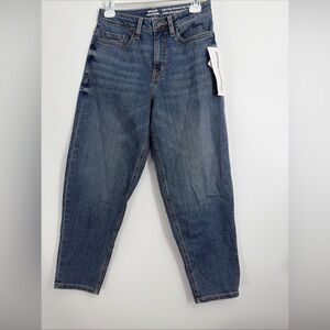 Amazon Essentials Women’s Sz 0 High-Rise Relaxed Leg Tapered Ankle Jeans